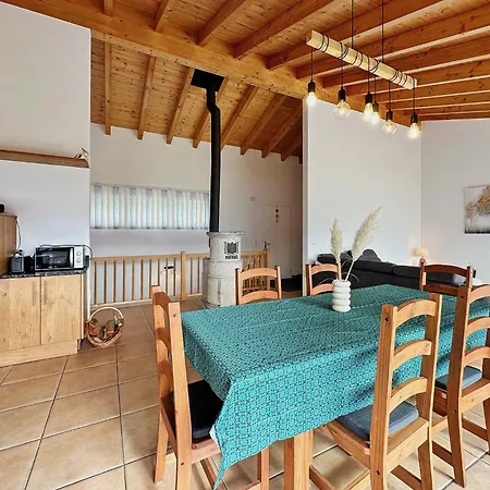 Family Mountain Hideway In The Swiss Alps בית נופש