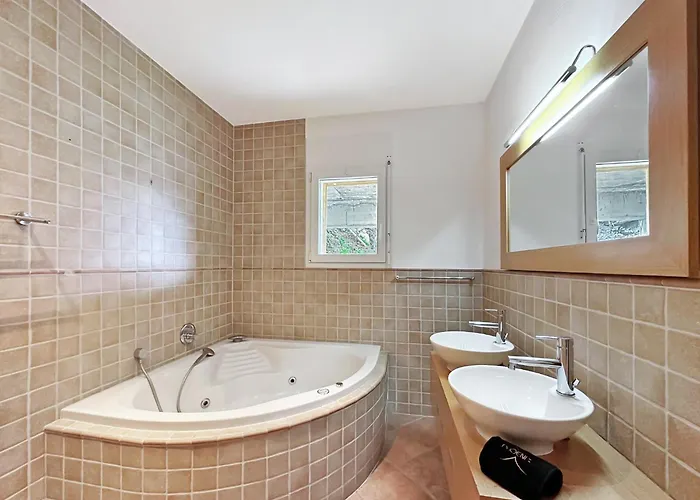 Family Mountain Hideway In The Swiss Alps *